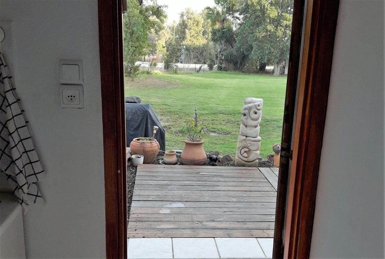 Kibbutz Hatzor A Room Close To Ashdod Hatzor Ashdod Buitenkant foto