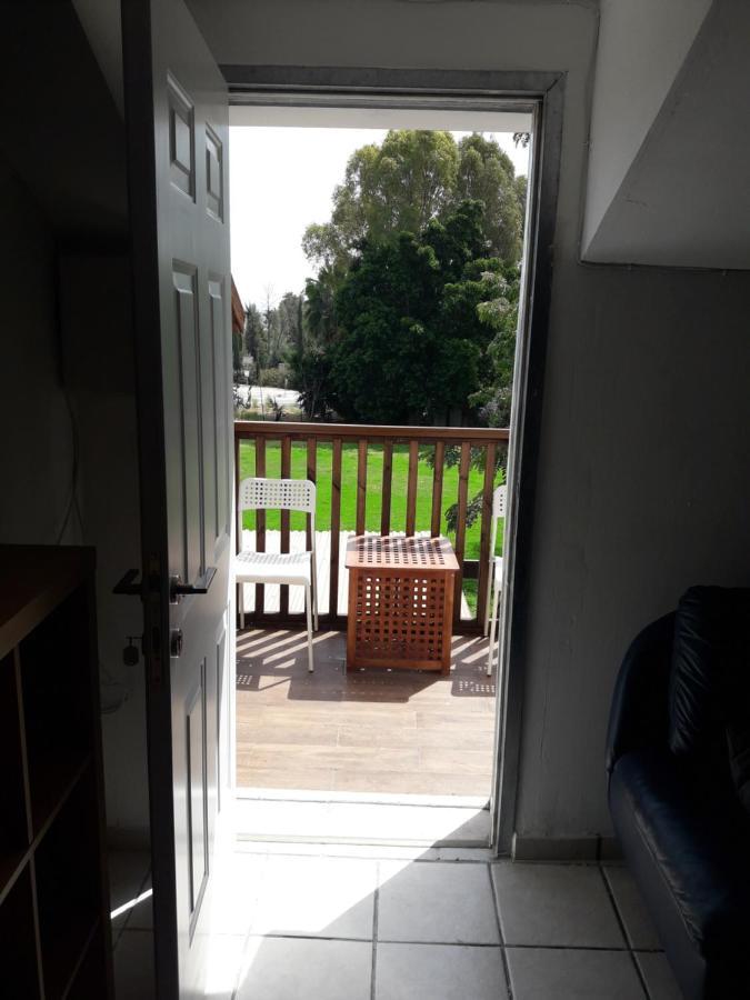 Kibbutz Hatzor A Room Close To Ashdod Hatzor Ashdod Buitenkant foto